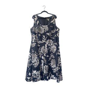 Amanda Smith Dress Size 18 Fit N Flare Floral Printed Sleeveless Black and White